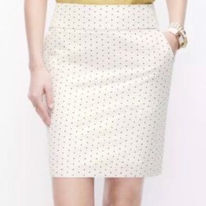 ANN TAYLOR The Ann Skirt in Winter White w/ Navy Dots